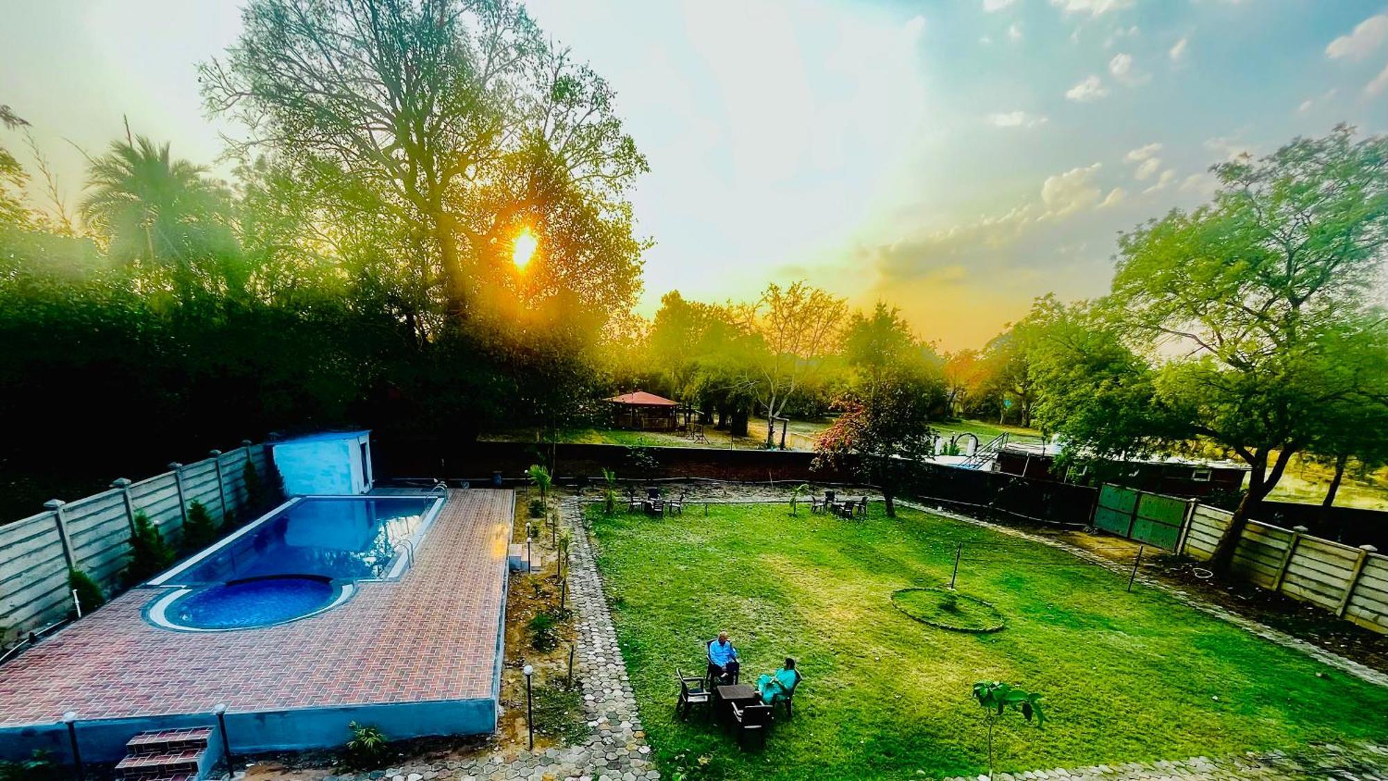 Hotel Jungle Palace Resort Umaria  Ngoại thất bức ảnh